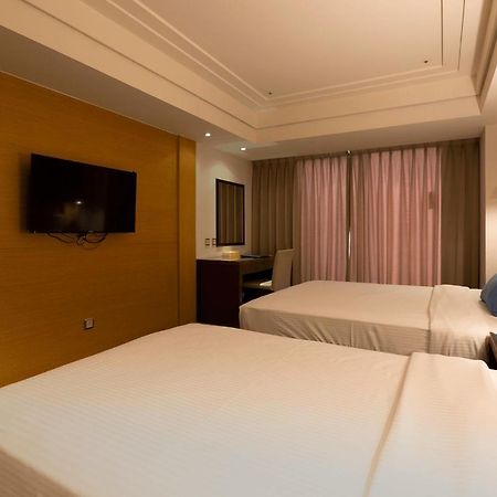Ever Delightful Business Hotel Chiayi Extérieur photo