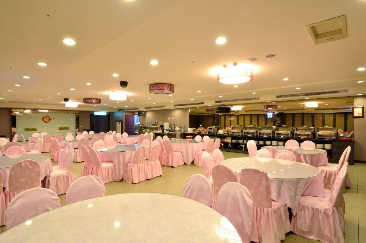 Ever Delightful Business Hotel Chiayi Extérieur photo