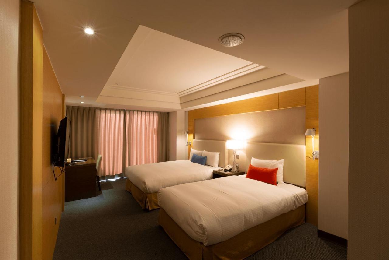 Ever Delightful Business Hotel Chiayi Extérieur photo
